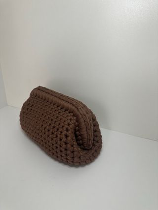 mini pochette fatta a mano marrone