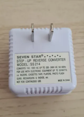 Convertidor de viaje Seven Star 50W