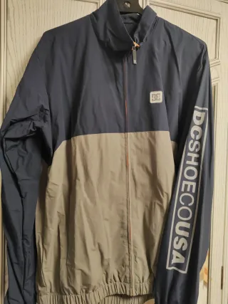 Chaqueta DC Shoes azul y gris 