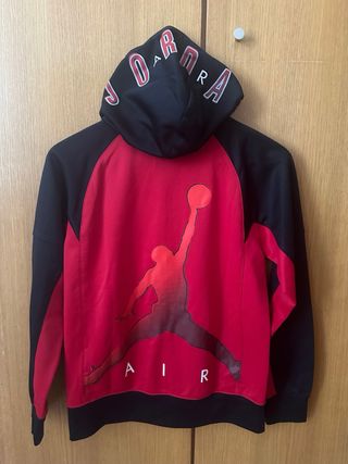 Chaqueta Jordan Roja y Negra Talla L (12-13 años)