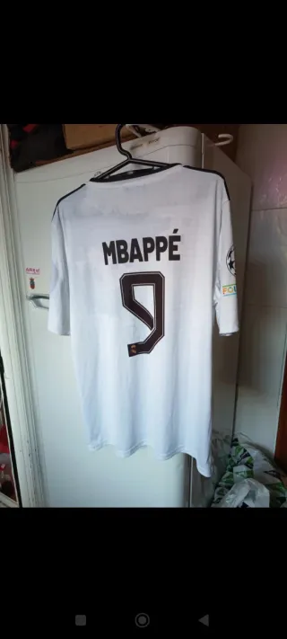 Camiseta Mbappé Nº 9 Real Madrid