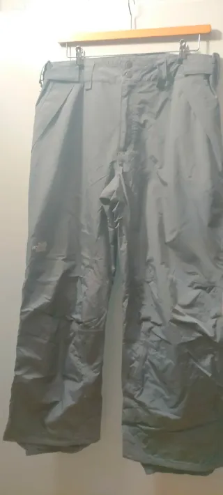 Pantalones The North Face Grises