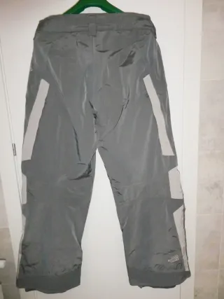 Pantalones The North Face Grises