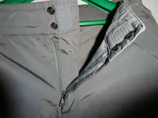 Pantalones The North Face Grises