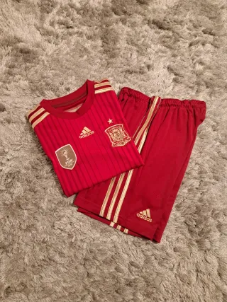 Equipación infantil España mundial Brasil 2014