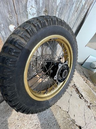 Rueda Honda Dominator