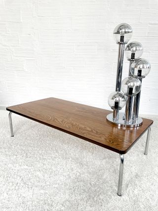 TAVOLINO DA CAFFÈ DELLA METÀ DEL SECOLO SCORSO. FORMIC. Anni '60