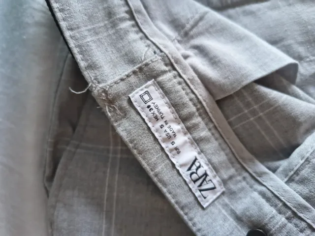 Pantalones de vestir a cuadros grises