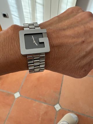 Reloj Gucci modelo 3600J