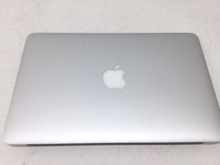 portatil apple apple macbook air core i5 1.6 11 (2015) (a1465)