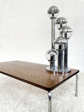 Tavolo da centro in legno e metallo anni '60