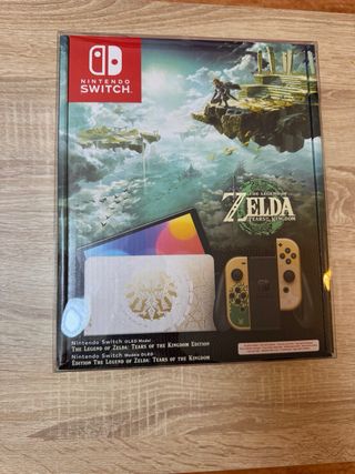 Nintendo Switch OLED Edizione Zelda 