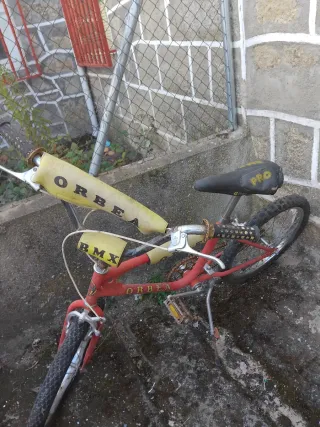Bicicleta BMX Orbea Roja