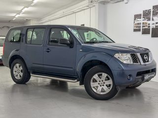 Nissan Pathfinder 4x4 2.5 dCi SE | 7 plazas Manual