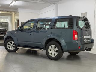 Nissan Pathfinder 4x4 2.5 dCi SE | 7 plazas Manual