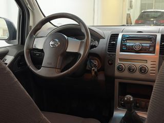 Nissan Pathfinder 4x4 2.5 dCi SE | 7 plazas Manual