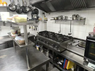 Cocina Repagas 6 fuegos sobremesa