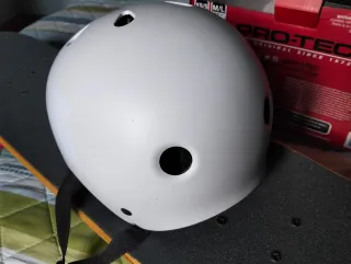 Skate Tony Hawk con Casco Blanco Pro-Tec