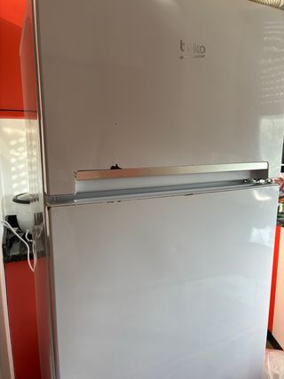 Nevera marca beko blanca 2 puertas en venta 