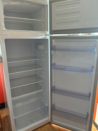 Nevera marca beko blanca 2 puertas en venta 