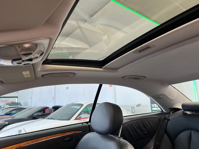 Mercedes-Benz CLK500