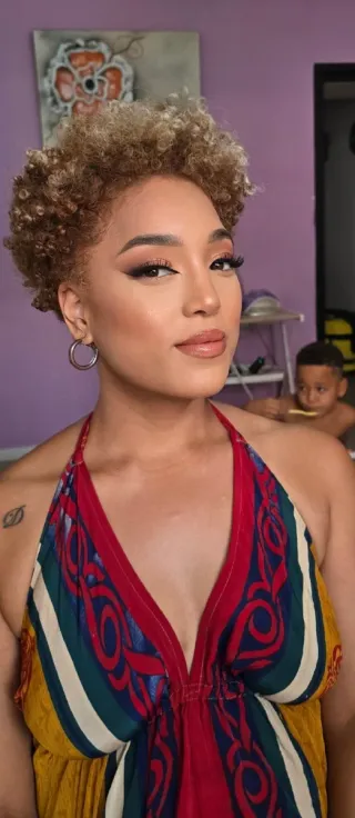 Servicio de Maquillaje Profesional a domicilio 