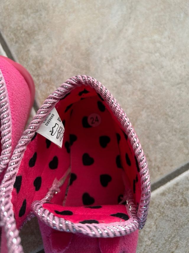 Pantofole bimba rosa con musetto