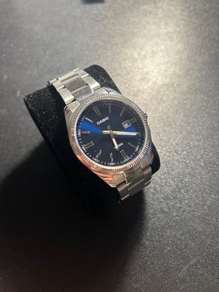 Reloj Casio 2784 Azul y Plateado
