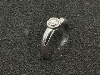 anillo oro 18k con diamante