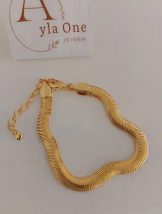Pulsera bañada en oro 18k