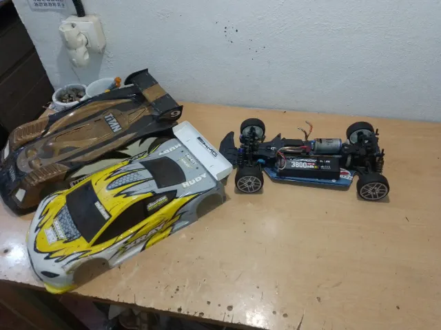 COCHE RC KYOSHO 1/10 PISTA ELECTRICO