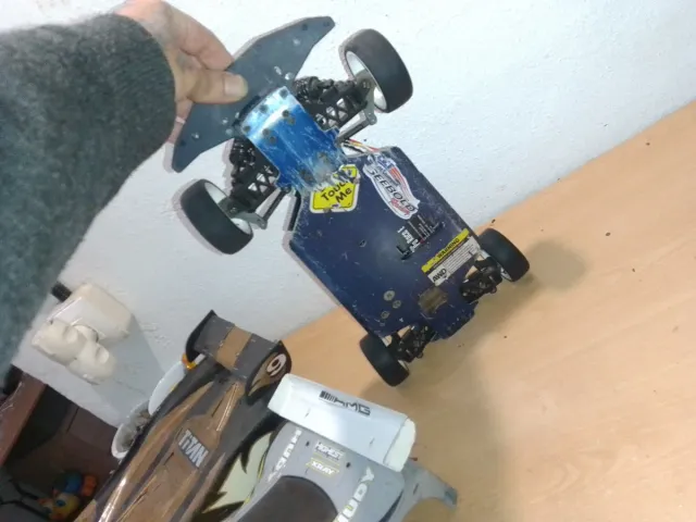 COCHE RC KYOSHO 1/10 PISTA ELECTRICO