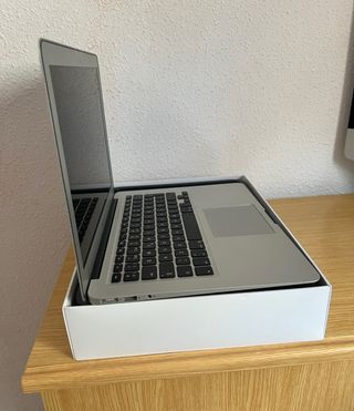 MacBook Pro 13 2017 8GB RAM SSD Plata