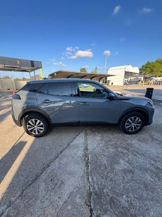 Peugeot 2008 Active Puretech 6 vel  37.000 klm 