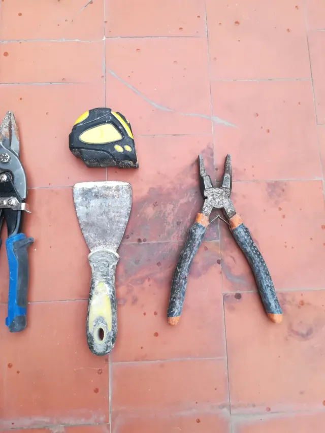 Lote de herramientas varias