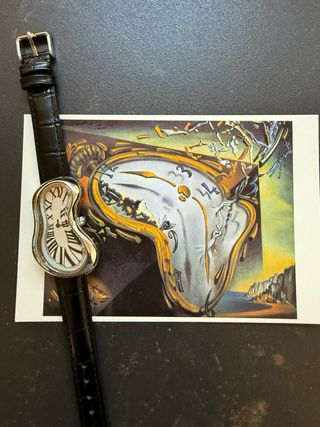 Reloj Salvador Dalí Diseño surrealismo