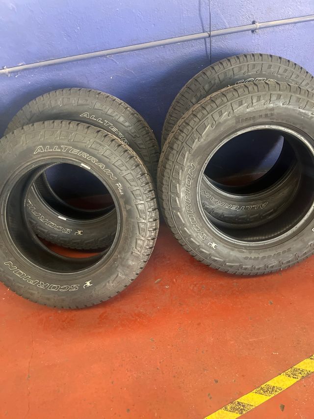 Ruote Pirelli 265/65 R18 Scorpion