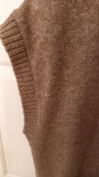 Jersey marca SFERA, del Corte Inglés.