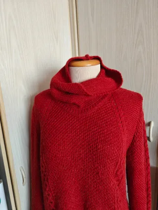 Jersey ZUCCA grueso cuello alto rojo Talla S