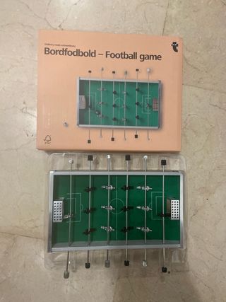 Futbolín de mesa pequeño