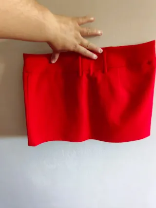 Falda Zara Roja Talla M Sin Estrenar