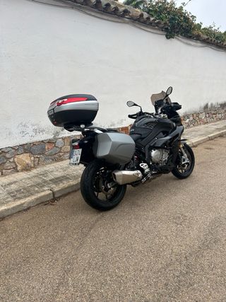 BMW S 1000 XR