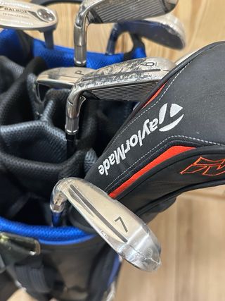 Juego Palos Golf TaylorMade + Red Quickplay
