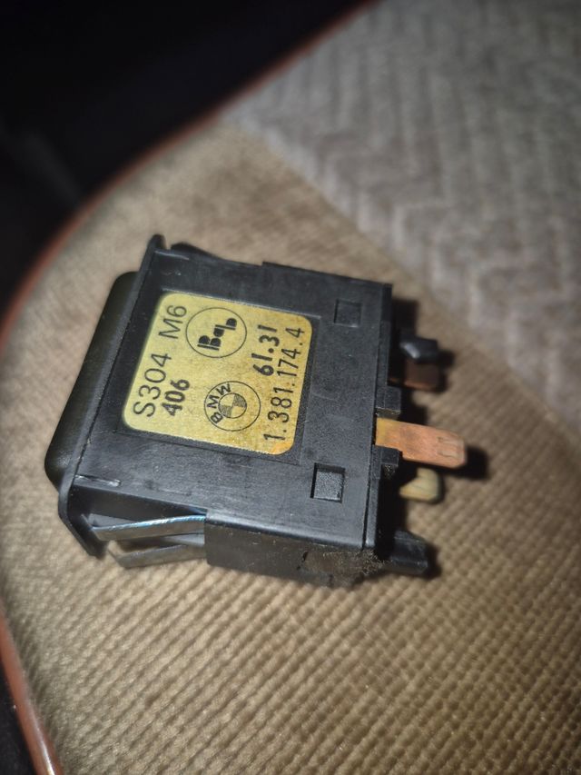 Botón emergencia BMW E30