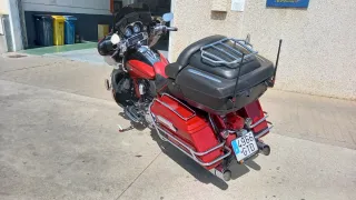 Harley Davidson Roja y Negra