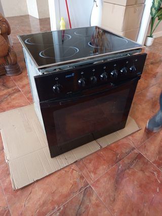 Placa vitrocerámica y horno EDESA