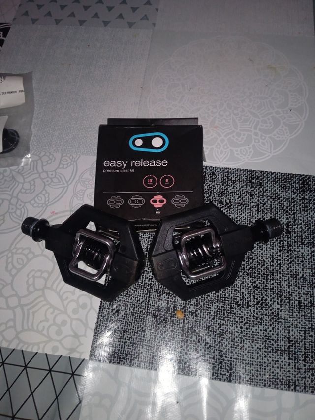 Pedales Crankbrothers Easy Release MTB y calas