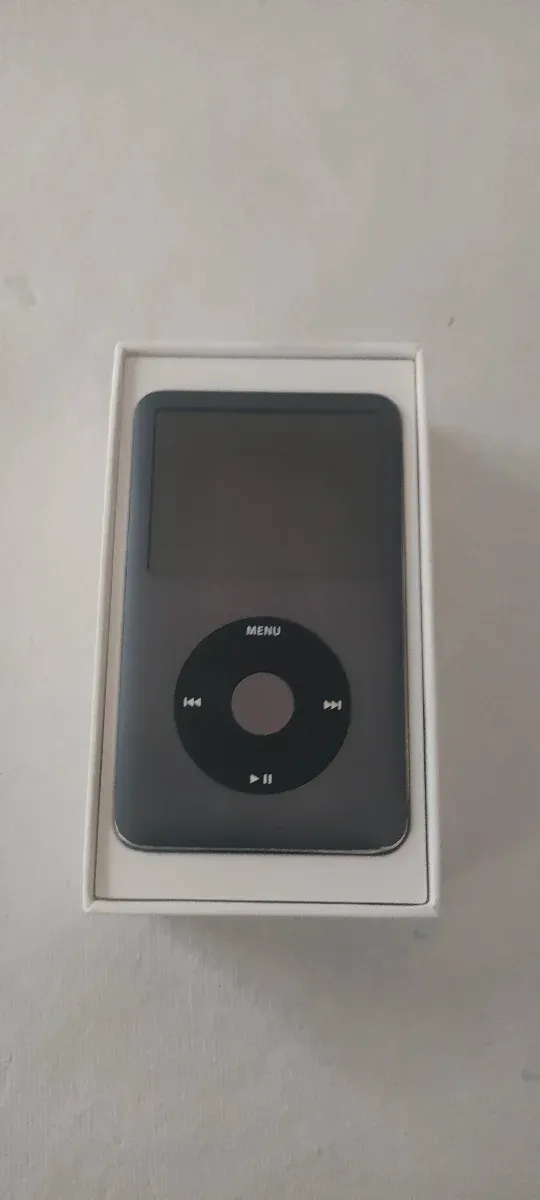 iPod Classic 7ª Gen 160GB con scatola