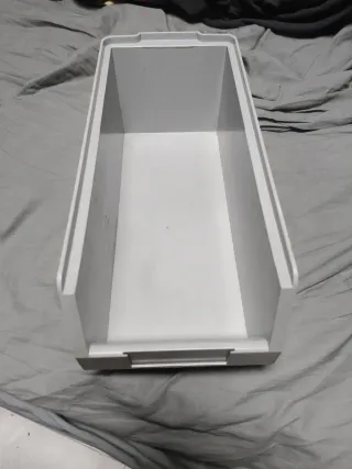 Gaveta de plástico gris
