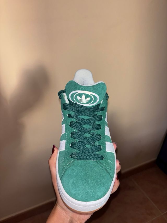 Adidas Campus Verde y Blanco